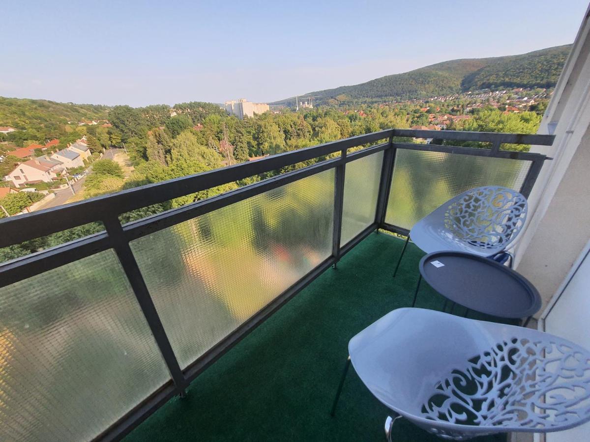 Hegyalja Apartman Miskolc Exterior photo