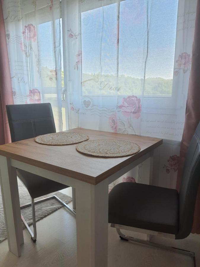 Hegyalja Apartman Miskolc Exterior photo